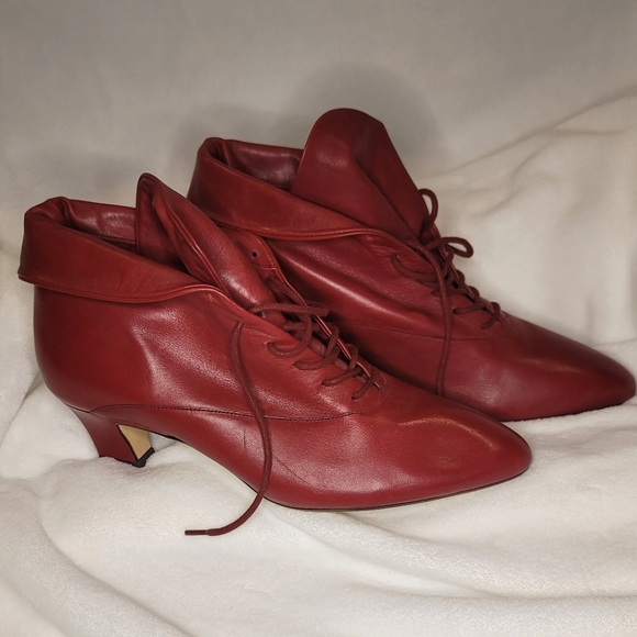 Nine West Red Booties - Picture 1 of 7